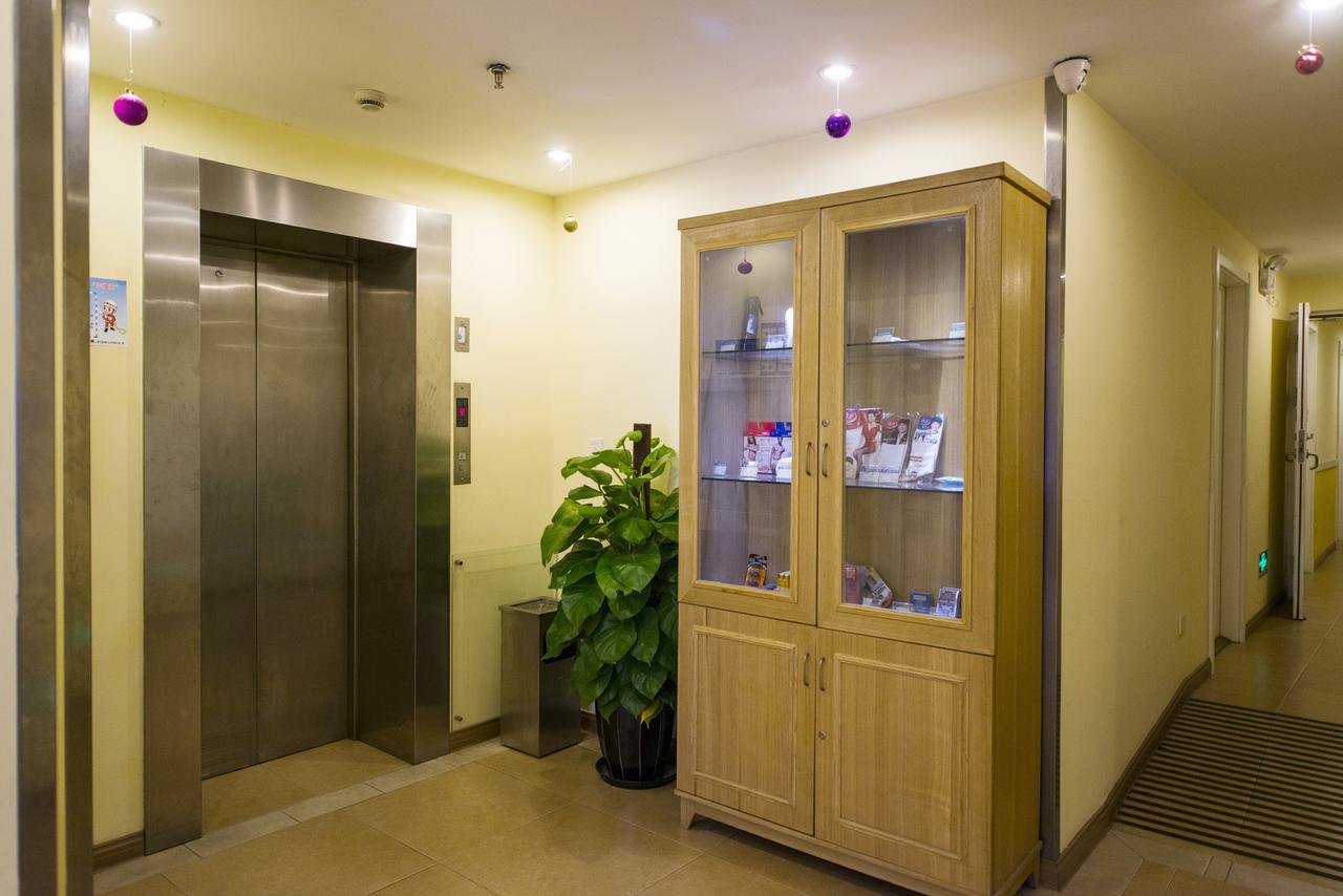 Home Inn Qingdao South Siliu Road Esterno foto