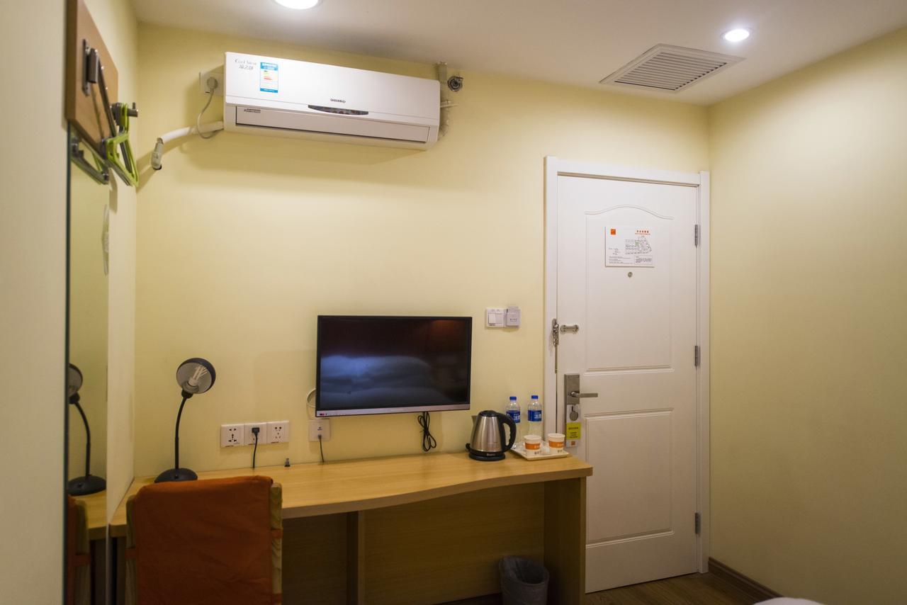 Home Inn Qingdao South Siliu Road Esterno foto